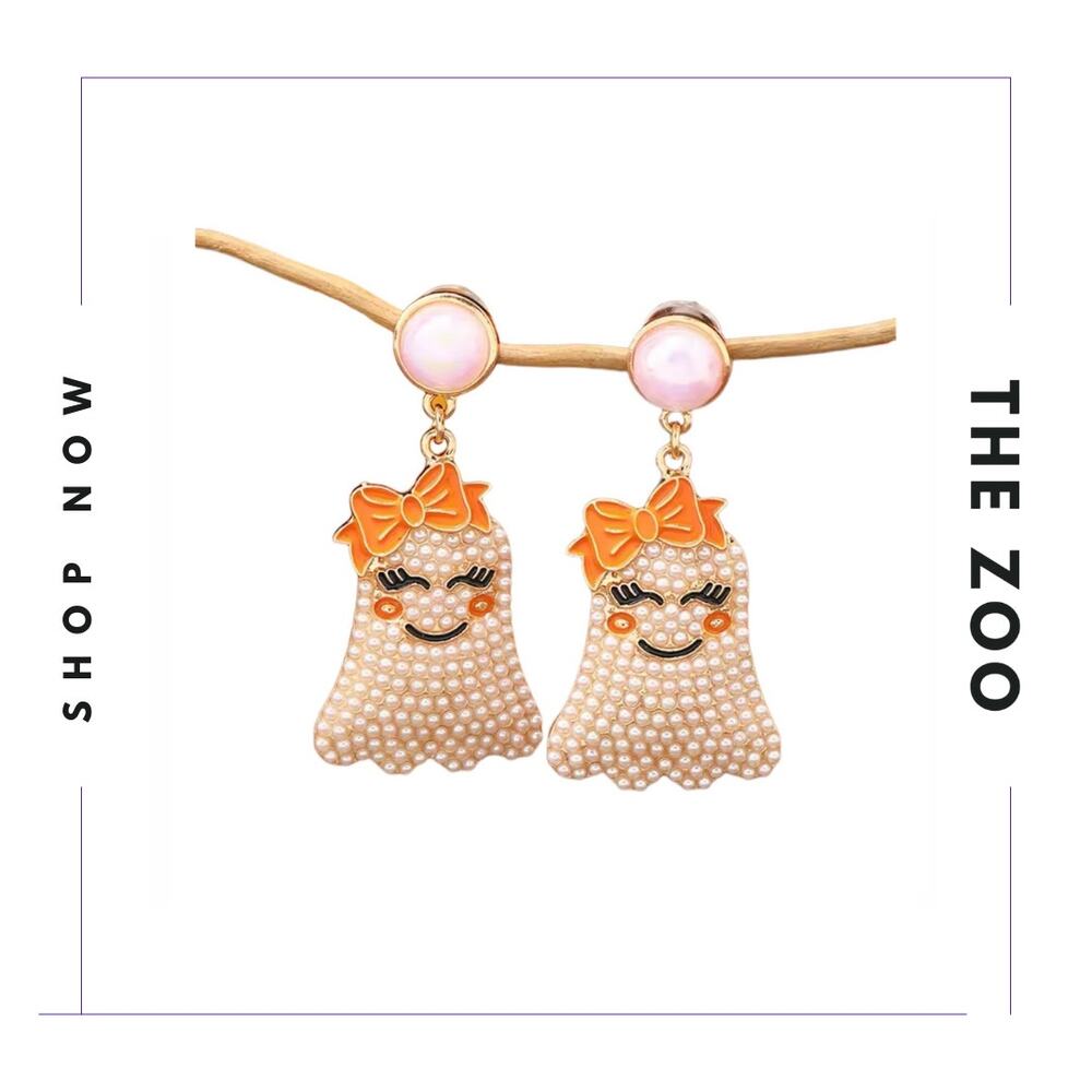 Ghost Earring Pearls‎